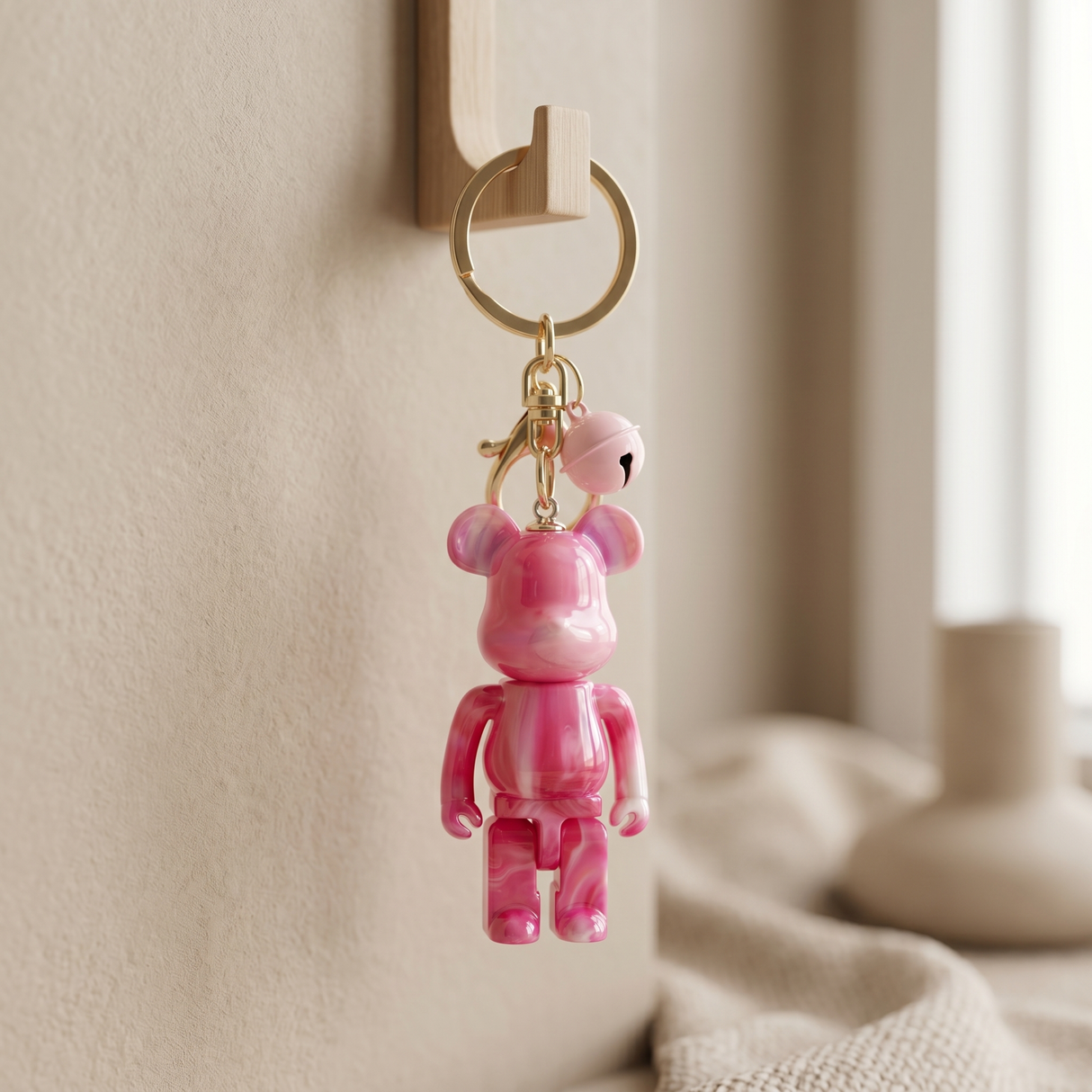 Decoor Bear Keychain Standing