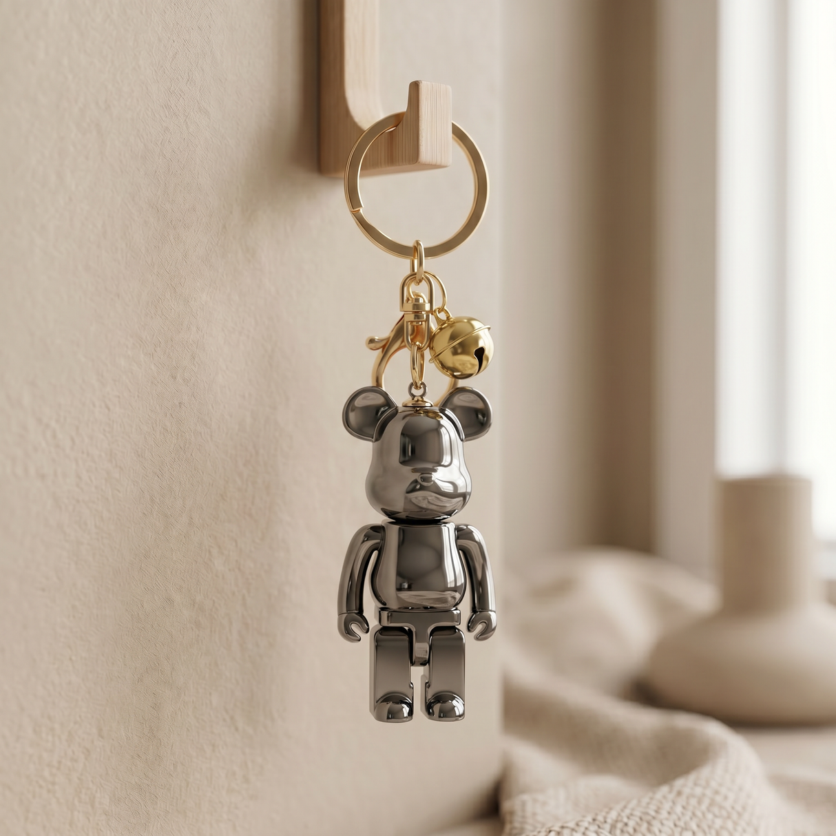 Decoor Bear Keychain Standing